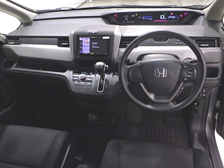 HONDA FREED 2017