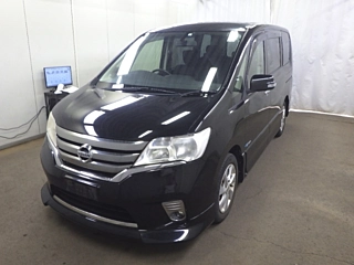 NISSAN SERENA 2013