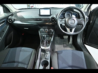MAZDA DEMIO 2015