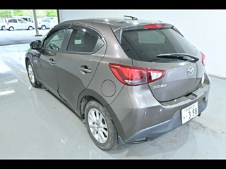MAZDA DEMIO 2015