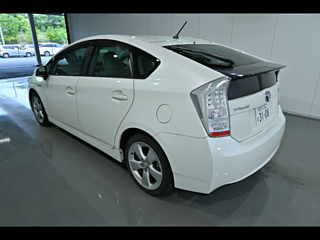 TOYOTA PRIUS 2011