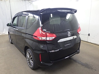 HONDA FREED 2016