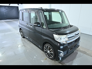 DAIHATSU TANTO 2014