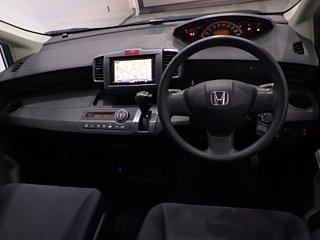 HONDA FREED 2008