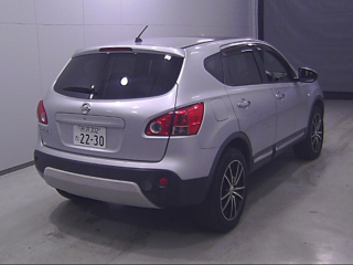NISSAN DUALIS 2011