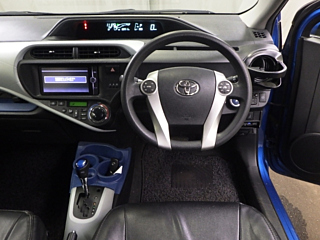 TOYOTA AQUA 2014