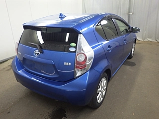 TOYOTA AQUA 2014