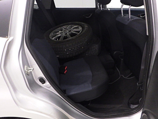 HONDA FIT 2010