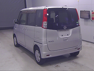 NISSAN ROOX 2012