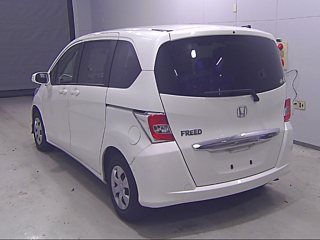HONDA FREED 2014