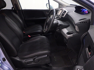 HONDA FREED 2012
