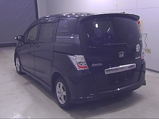 HONDA FREED 2012
