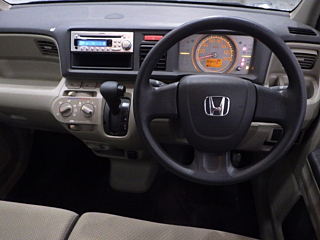 HONDA LIFE 2010