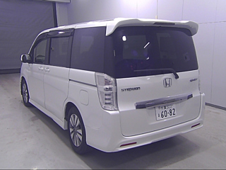 HONDA STEP WAGON 2013