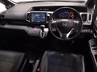 HONDA STEP WAGON 2014