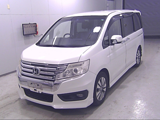 HONDA STEP WAGON 2014