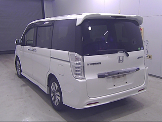 HONDA STEP WAGON 2014