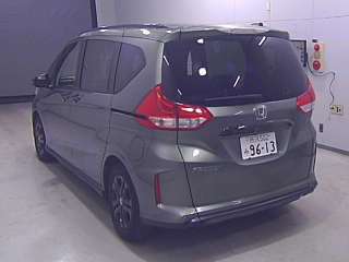 HONDA FREED 2024