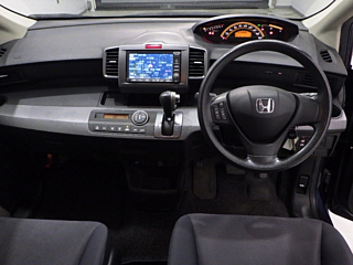 HONDA FREED 2008