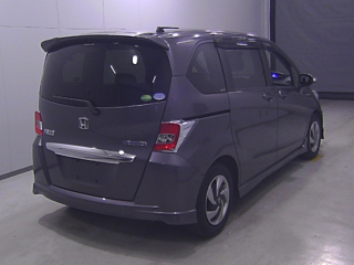 HONDA FREED 2014