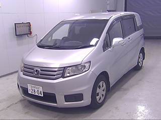 HONDA FREED 2012