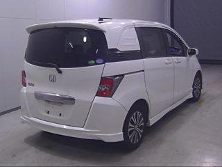 HONDA FREED 2014