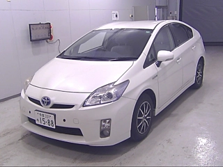 TOYOTA PRIUS 2011