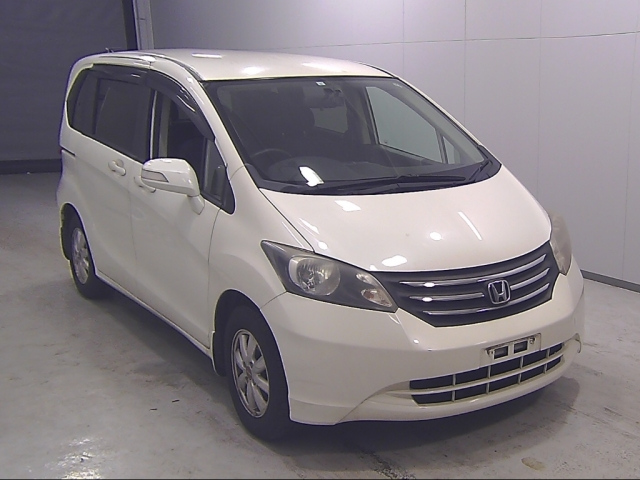 HONDA FREED 2009