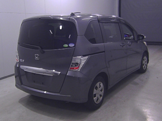 HONDA FREED 2012