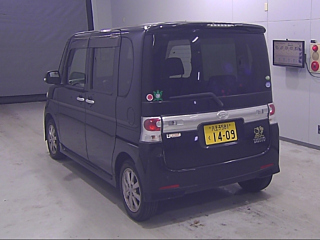 DAIHATSU TANTO 2008