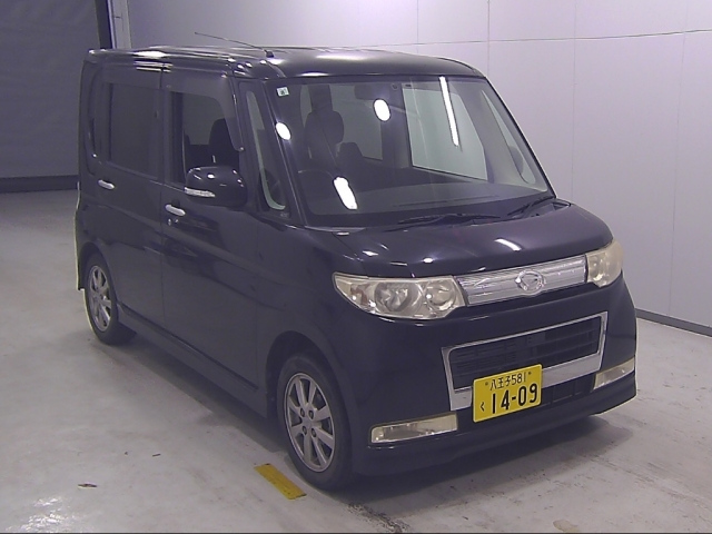 DAIHATSU TANTO 2008
