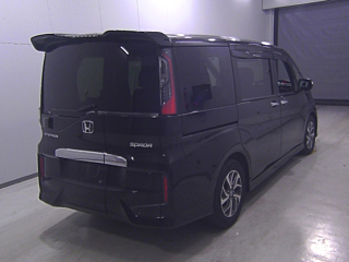 HONDA STEP WAGON 2016
