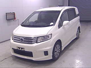 HONDA FREED 2012