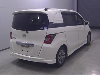 HONDA FREED 2012