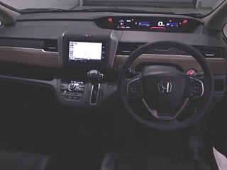 HONDA FREED 2021