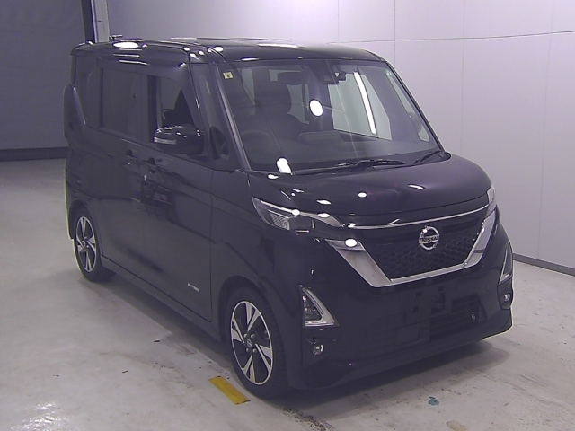 NISSAN ROOX 2020