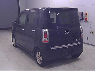 DAIHATSU TANTO EXE 2010