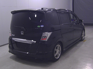 HONDA FREED 2012