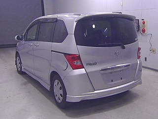 HONDA FREED 2008