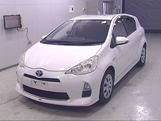 TOYOTA AQUA 2012