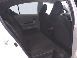 TOYOTA AQUA 2012