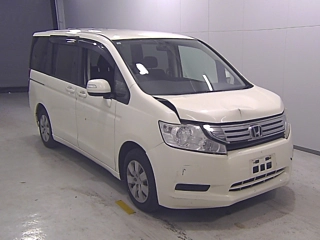 HONDA STEP WAGON 2009