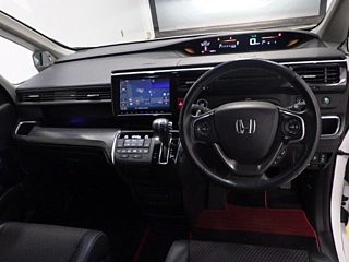 HONDA STEP WAGON 2016