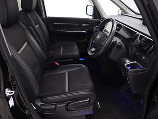 HONDA STEP WAGON 2016