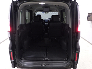 HONDA STEP WAGON 2016