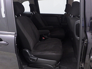 HONDA FREED 2011