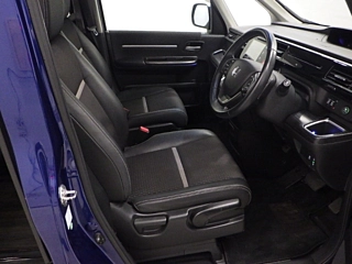 HONDA STEP WAGON 2015
