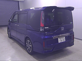 HONDA STEP WAGON 2015