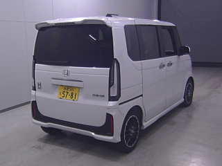 HONDA N BOX 2024