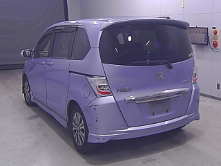 HONDA FREED 2012